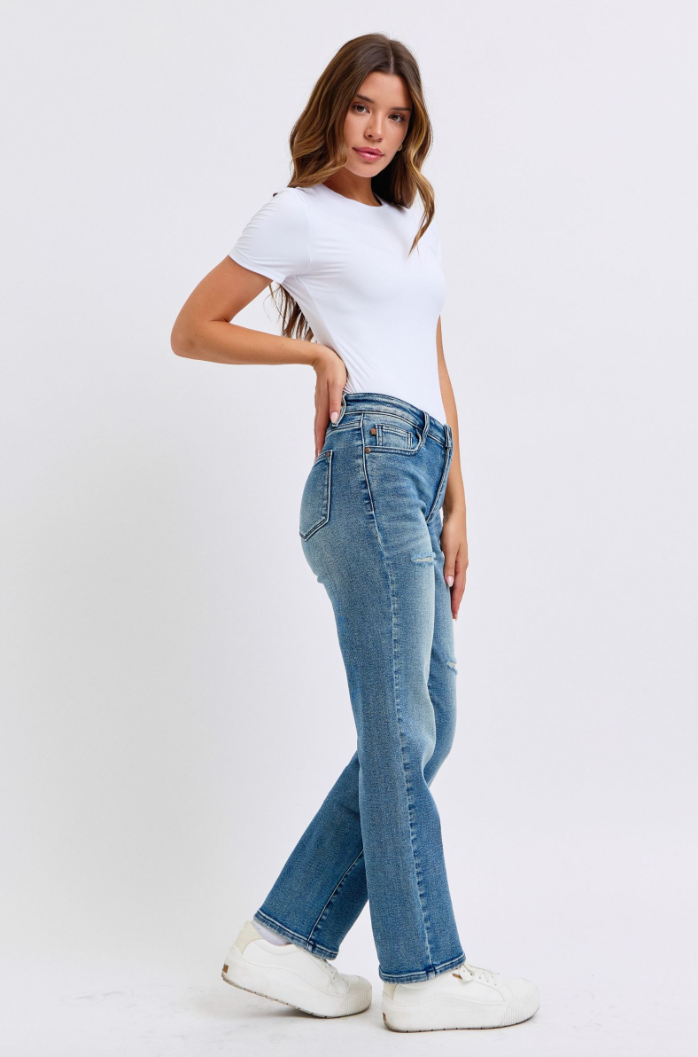 JUDY BLUE - Mid Rise - Contrast Wash Destroy - Dad Jean