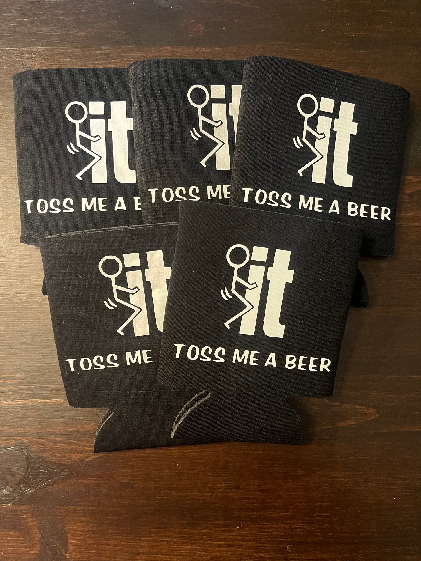 Tírame una cerveza Coozie de 12 oz