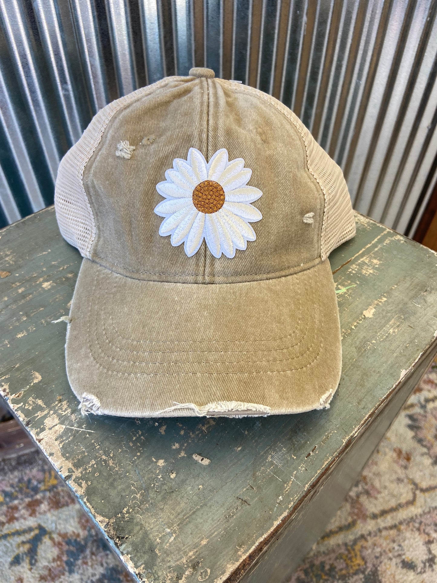 Daisy Low Profile Snapback Hat